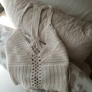 The summer that I turned pretty american eagle natural crochet halter top new